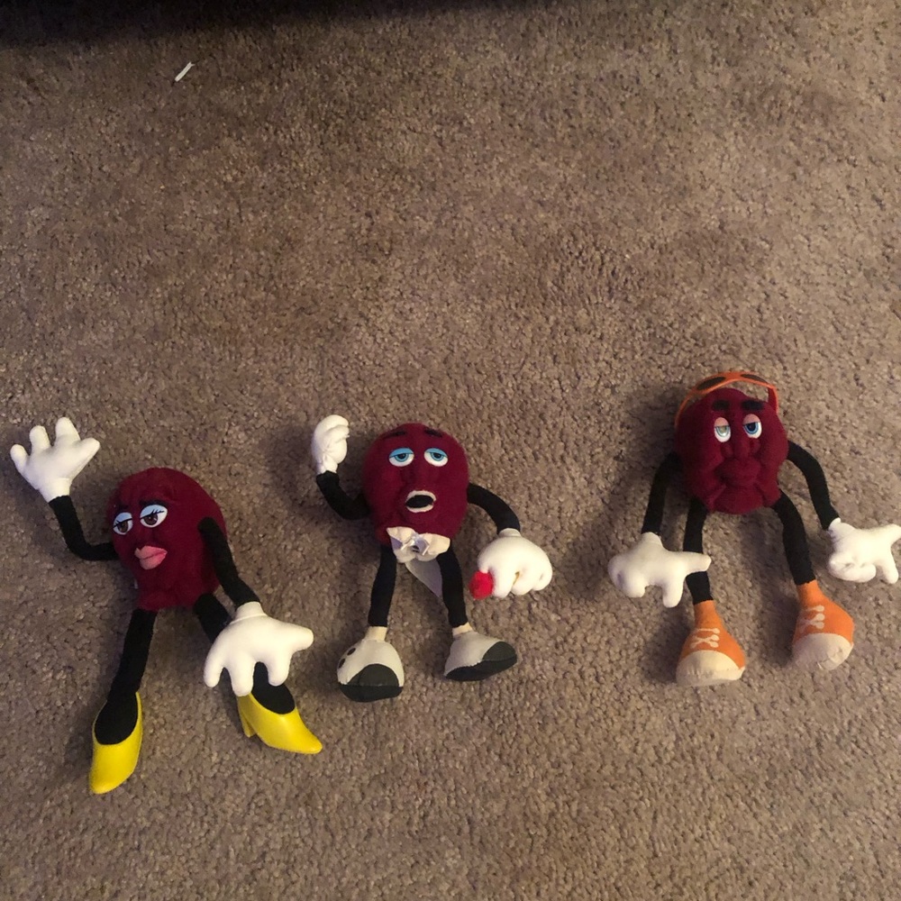 3 1980 California Raisins